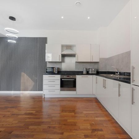 Riverside 2 Bedroom Stratford Londres Exterior foto